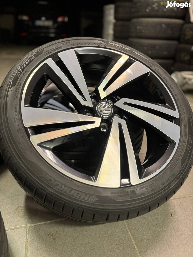 Vw 7x18 et39 5x100 gyari alufelni nyarigumival