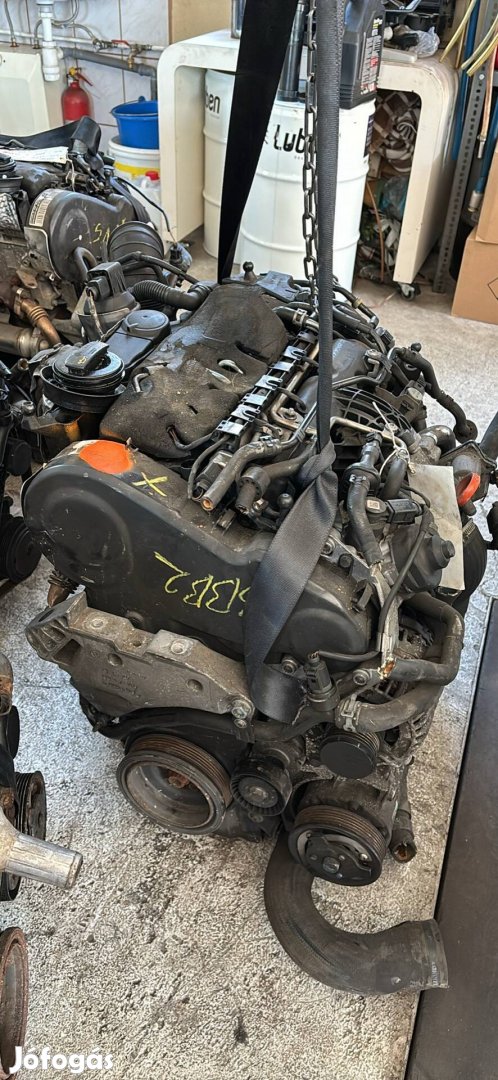 Vw Audi 2.0 crtdi Cbab motor eladó