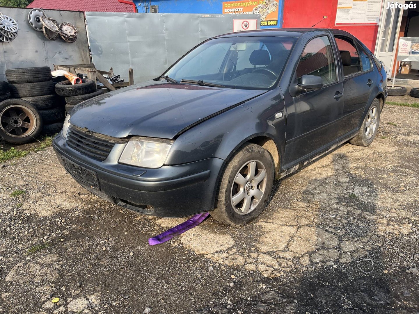 Vw Bora 1.6b,1.9pd,sedan alkatrészek