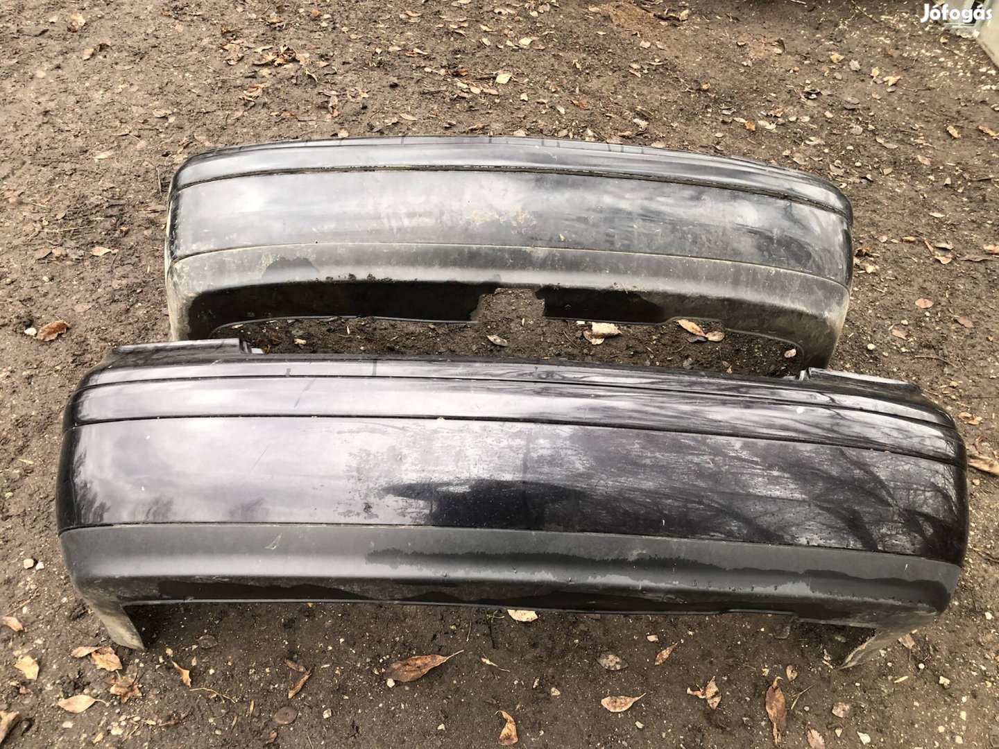 Vw Bora hátsó lökhárító sedan fekete 
