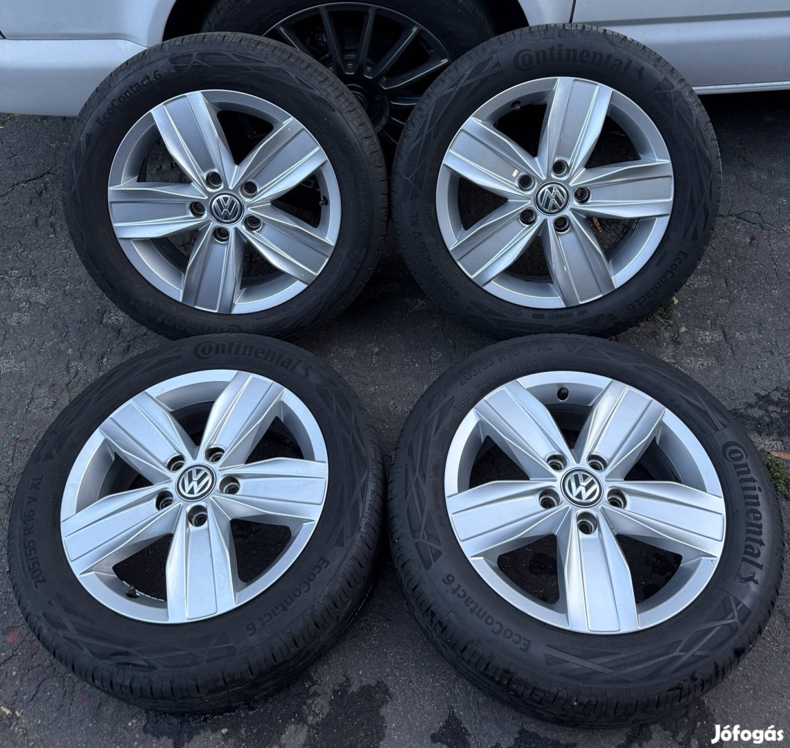 Vw Caddy gyári 5x112 Bendigo 16" alufelni nyári gumikkal.