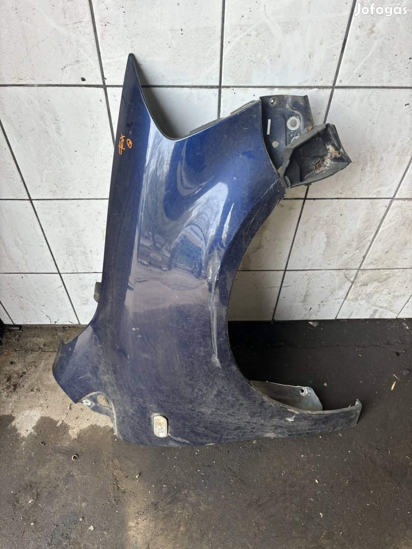 Vw Fox jobb első sárvédő kék