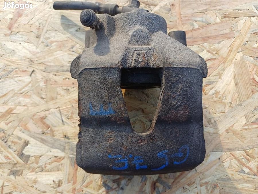 Vw Golf 5 2004-2009 1.9Tdi Diesel Jobb Első Féknyereg