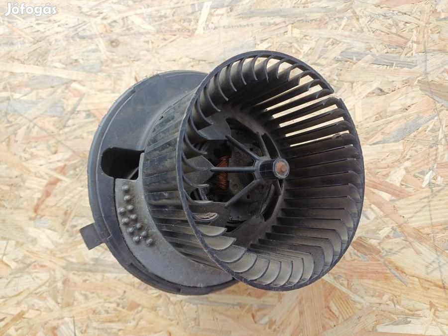 Vw Golf 5 (2005-2013) Fűtőmotor Klímás