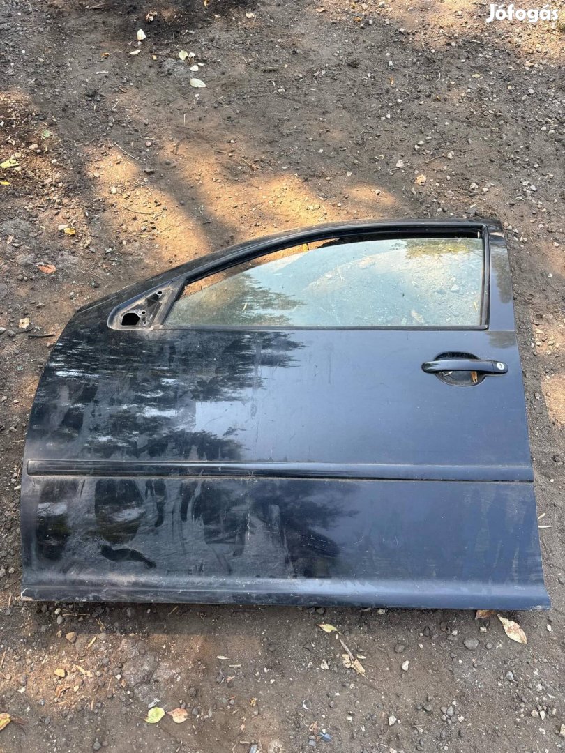 Vw Golf IV 4 Bora bal jobb első ajtó fekete 