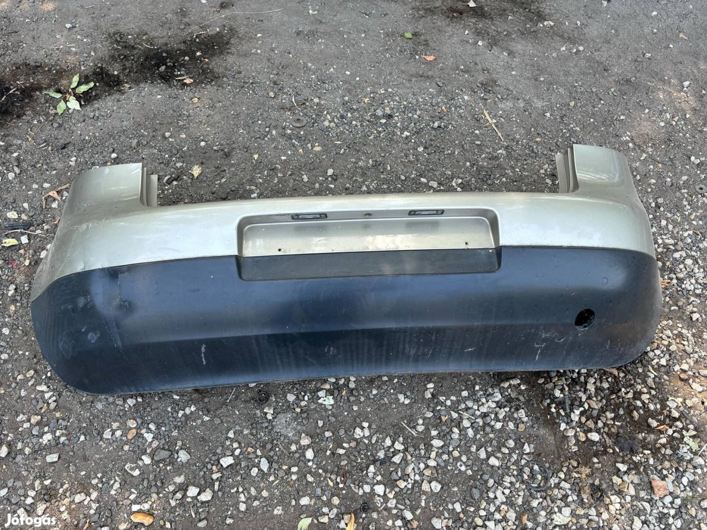 Vw Golf V 5 hátsó lökhárító pezsgő metál 