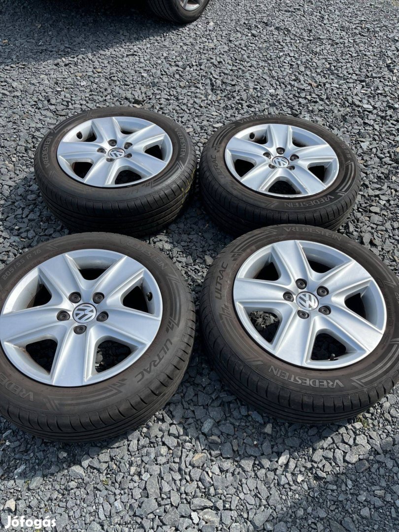 Vw Gyári lemezfelniStruktur 205 55 16 Vredestein újszerü