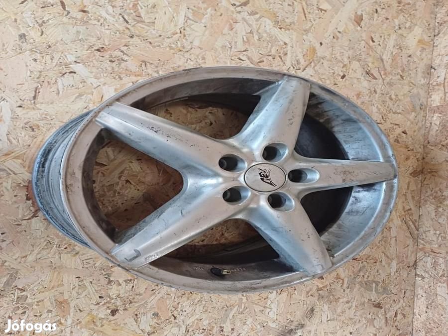 Vw Jetta (2005-2010) 17" 5x112 Alufelni