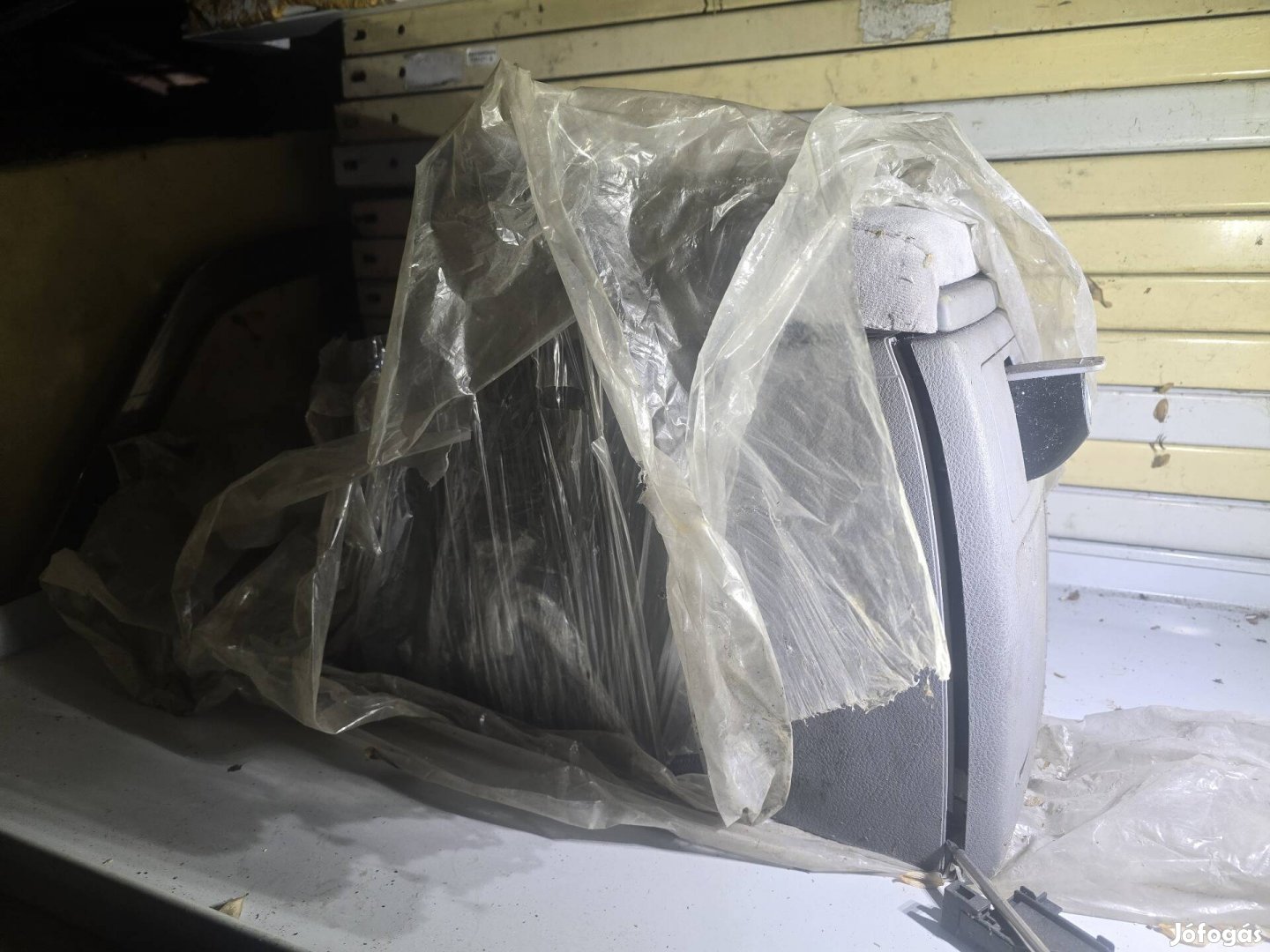 Vw Passat 5.5 könyöklő 