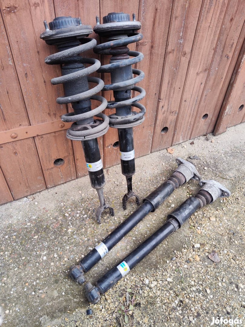 Vw Passat B5 B5.5 újszerű Bilstein első hátsó lengéscsillapító 