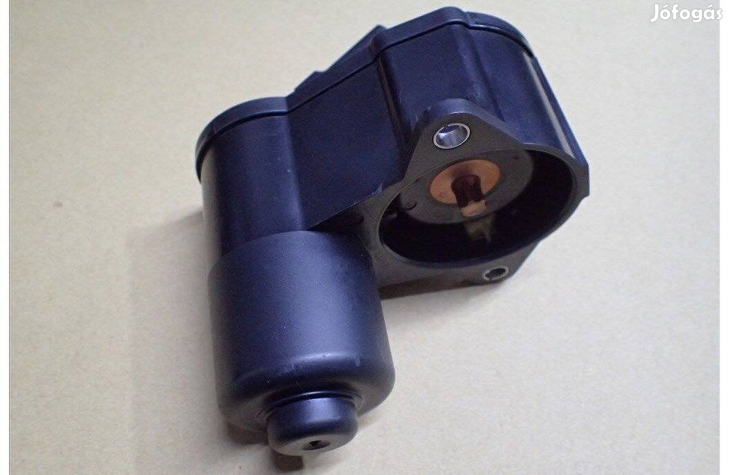 Vw Passat B6 elektromos kézifék motor gyári