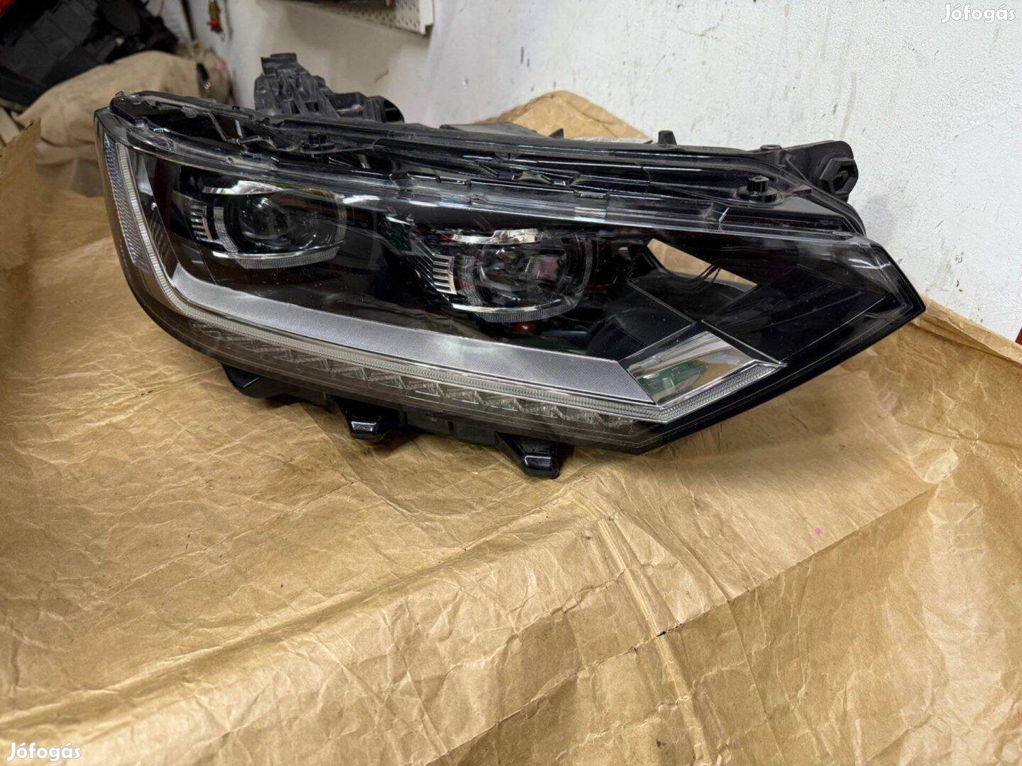 Vw Passat B8 led fényszóró 3G1941082H 90052256