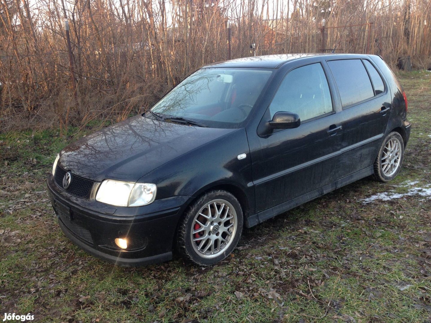 Vw Polo 6n2 motorháztető fekete es Ezust 