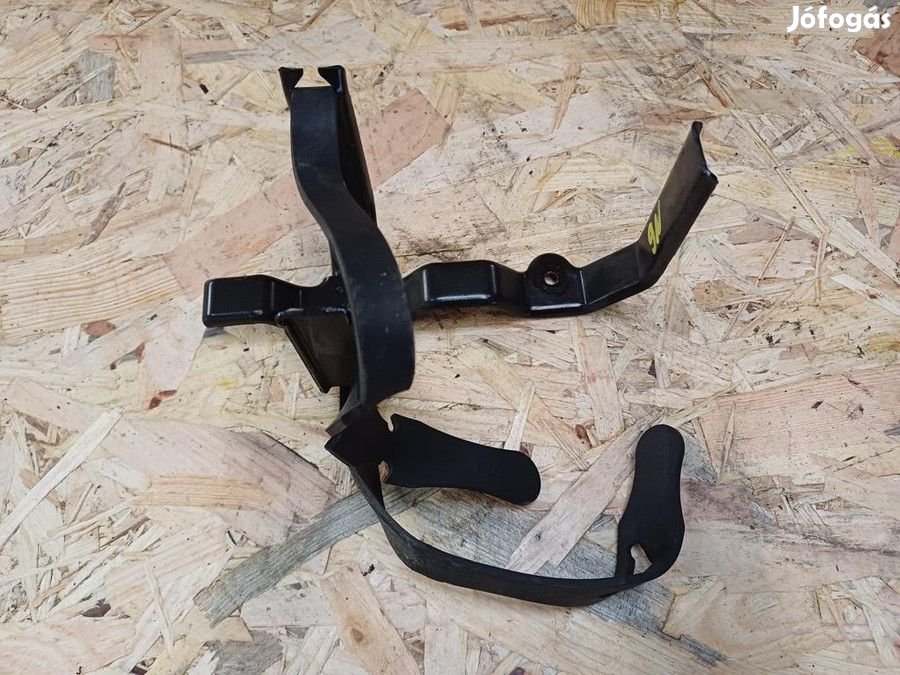 Vw Polo 9N 2001-2009 Poroltó Tartó