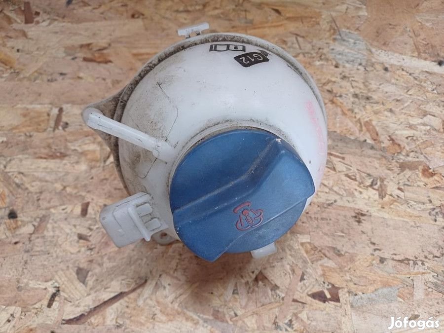 Vw Polo 9N 2002-2009 1.4 Benzines Kiegyenlítő Tartály