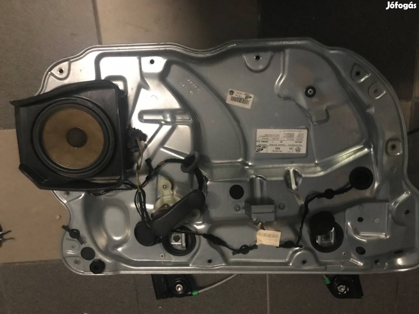 Vw Poloba ablakemelő szerkezet