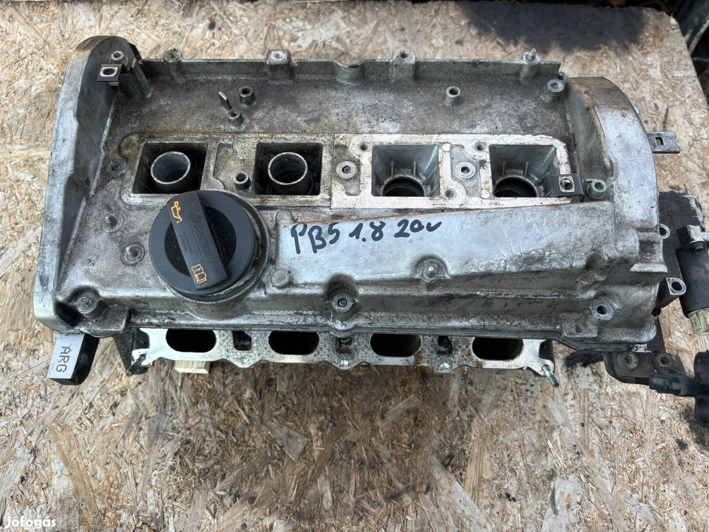 Vw Seat Skoda Audi 1.8 20v hengerfej vezérműtengely 