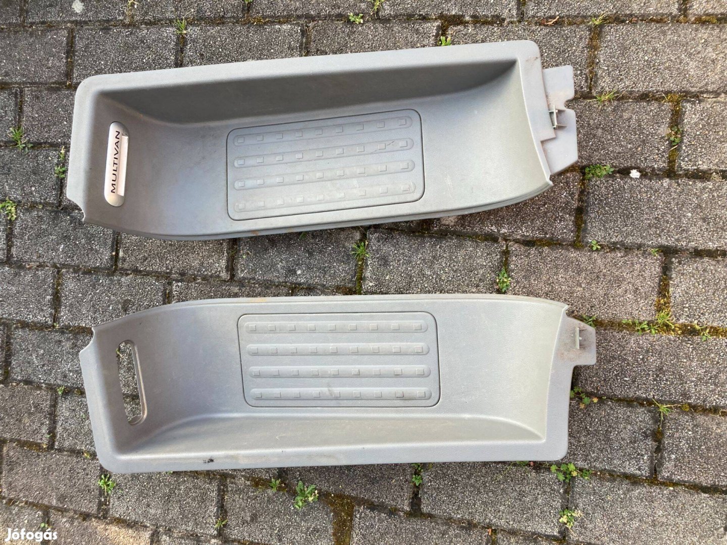 Vw T5 T6 Multivan első J-B újszerű fellépők
