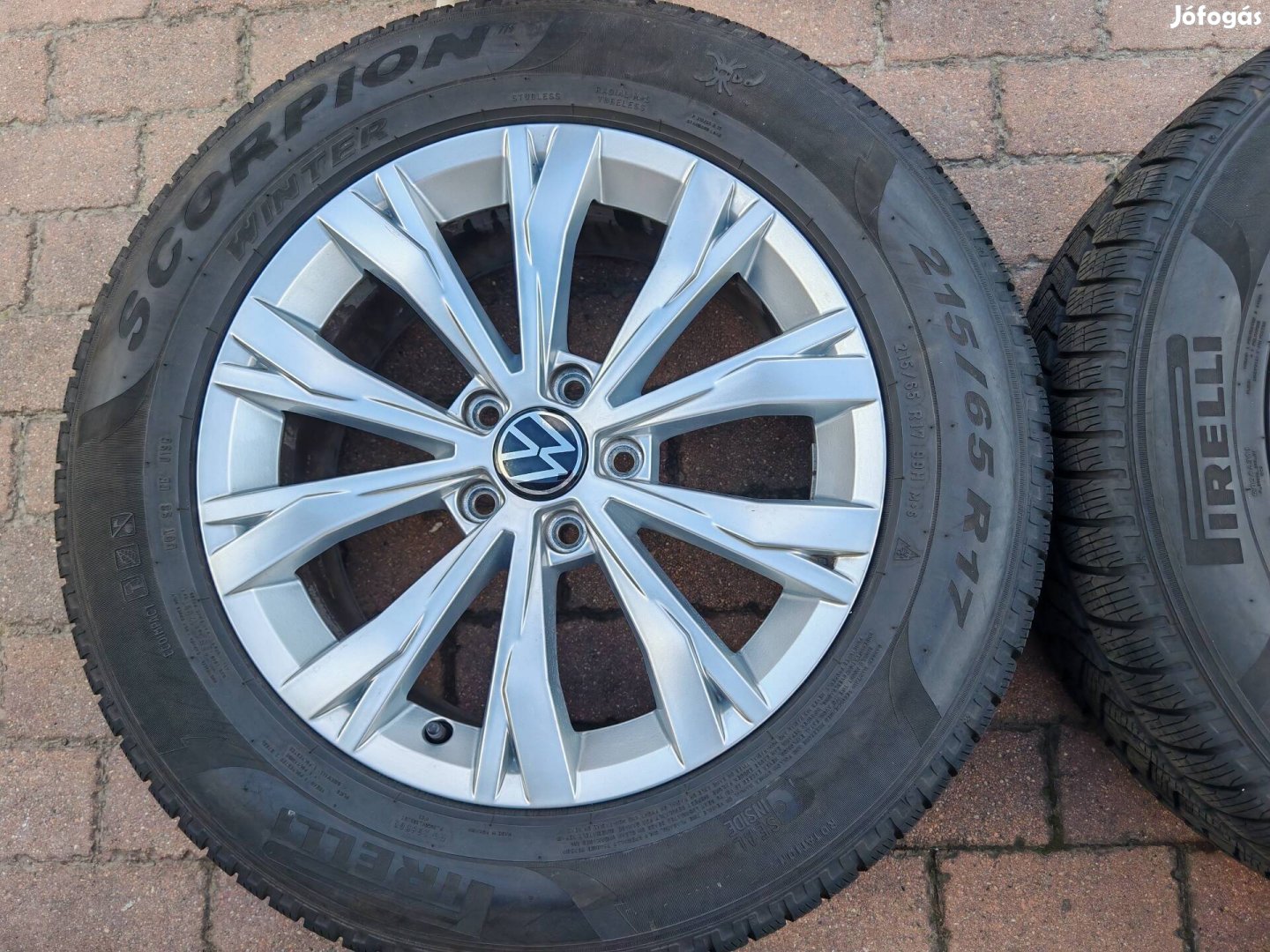 Vw Tiguan gyári 17col alufelni 215/65r17 téli skoda seat