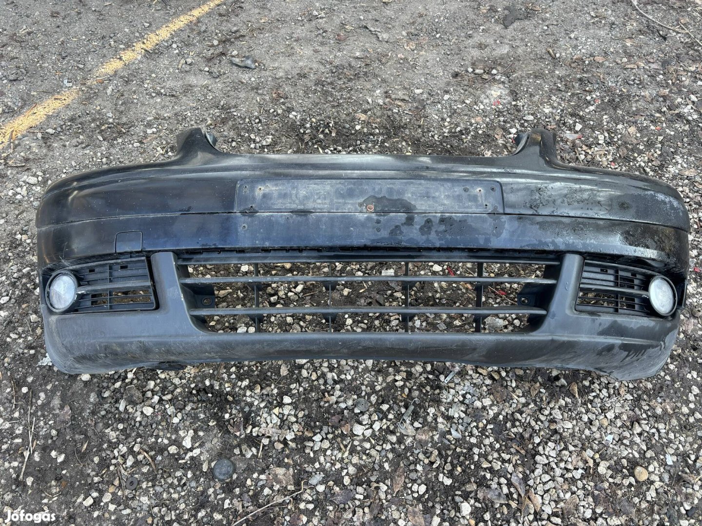 Vw Touran Caddy első lökhárító fekete 