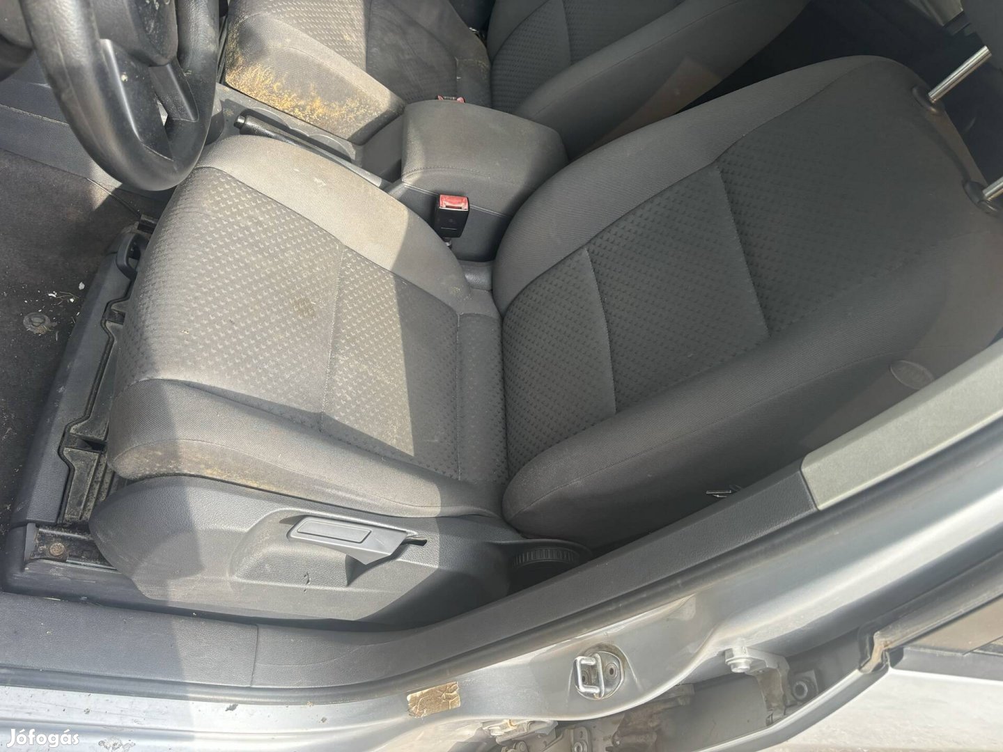 Vw Touran Caddy ülés belső fűthető !