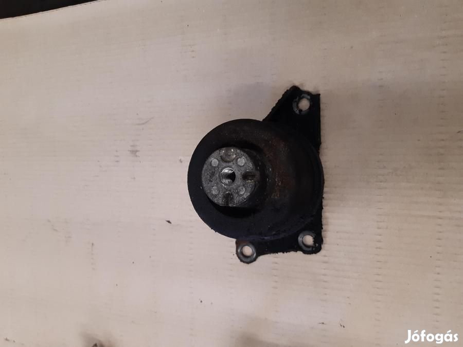 Vw Transporter T5 (2003-2011) 1.9Tdi Diesel Motortartó Bak