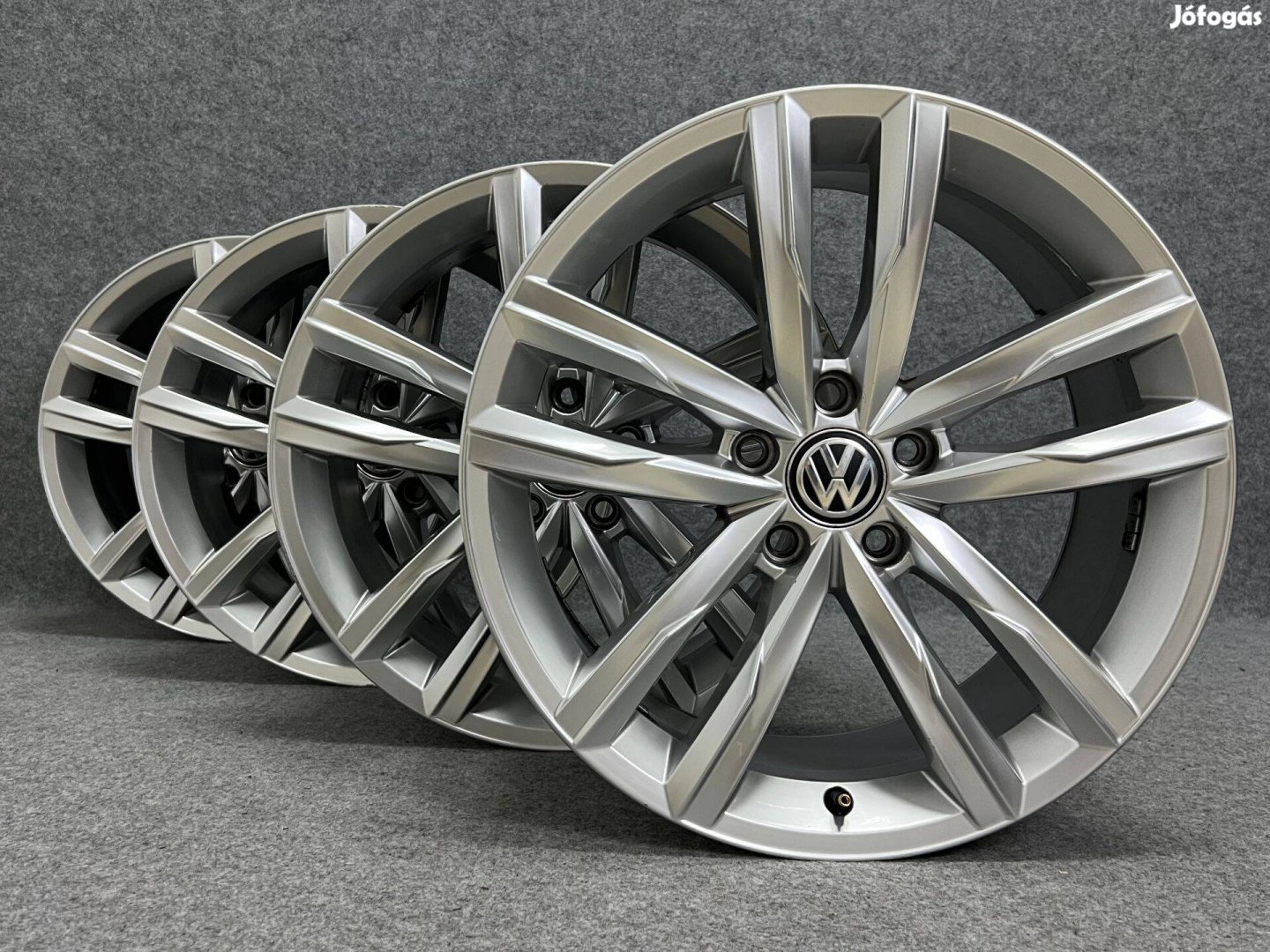 Vw Volkswagen 18" 5x112 alufelni felni dartford