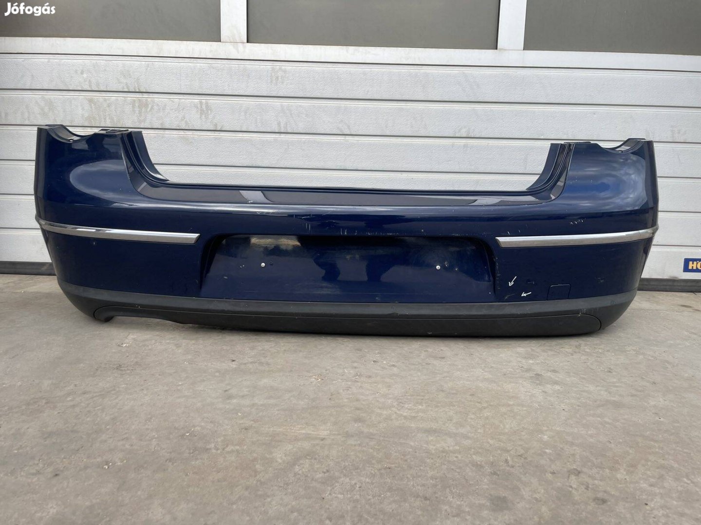 Vw Volkswagen Passat B6 Sedan hátsó lökhárító lökő 3C5807417