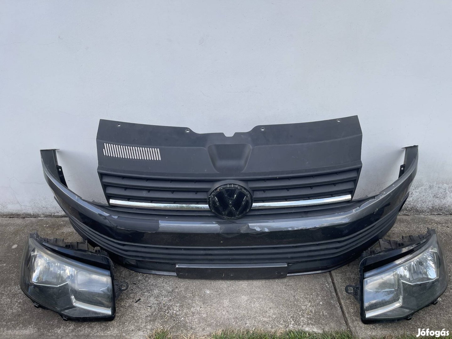 Vw  T6 lökhárító és lámpa