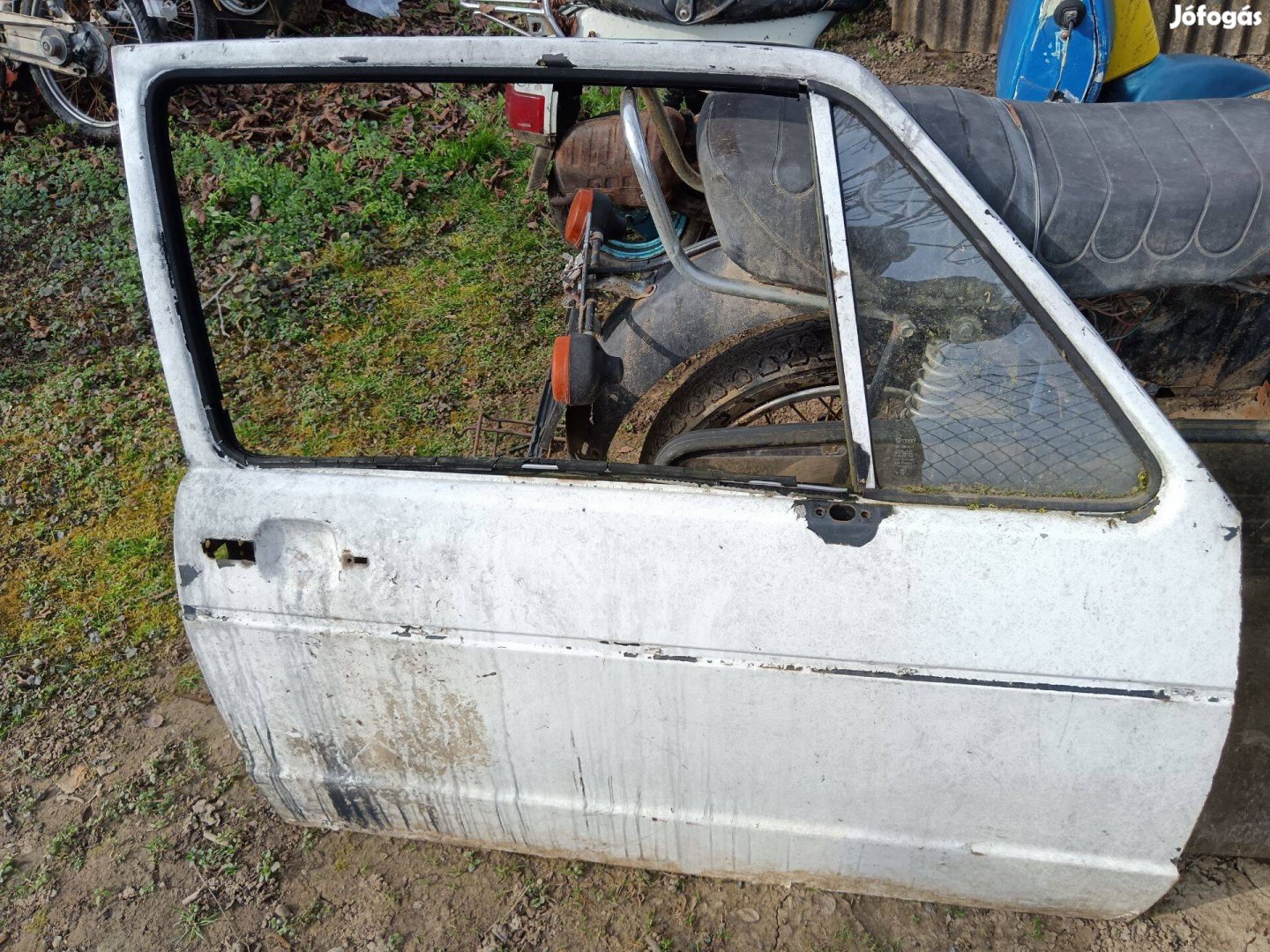 Vw , volskwagen golf 2 ajtók párban , nem rozsdás