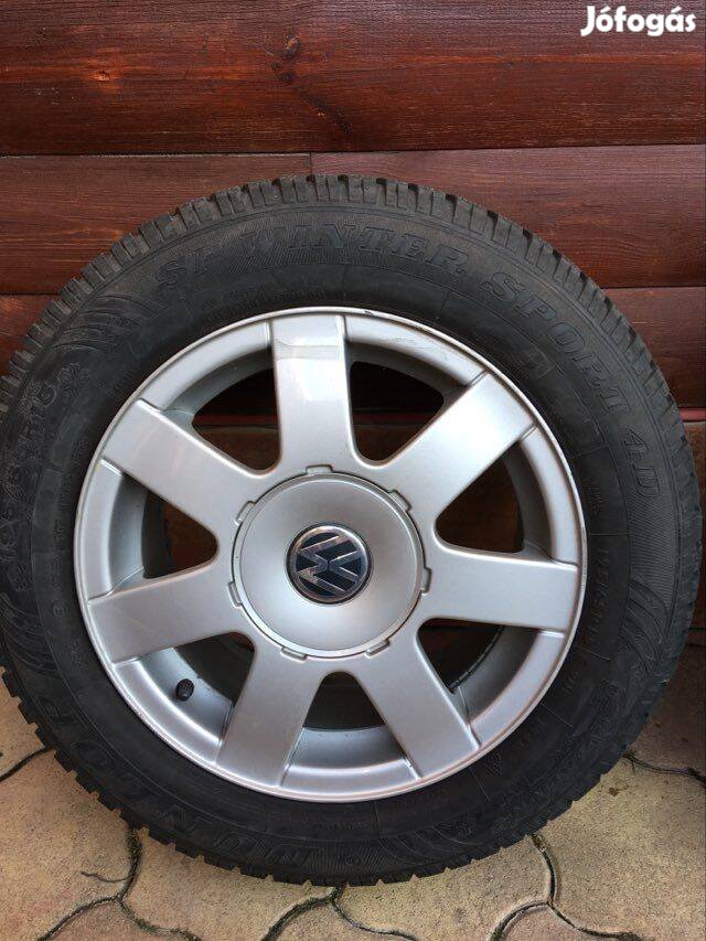 Vw alufelni 15 ös, 195/65 R15 téli gumival eladó 5x112 7x15 ET45
