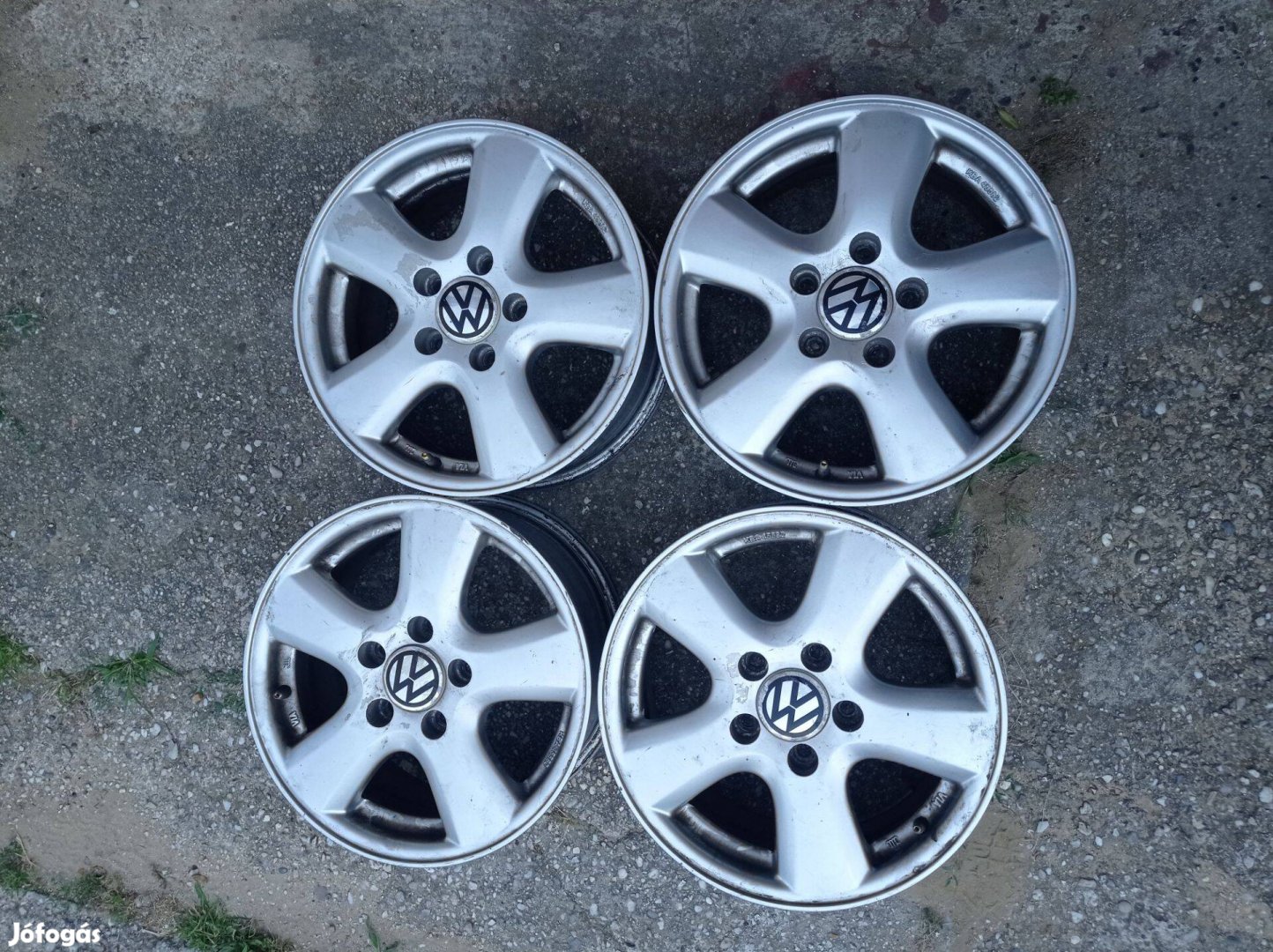 Vw alufelni 5x112 r15 4db eladó