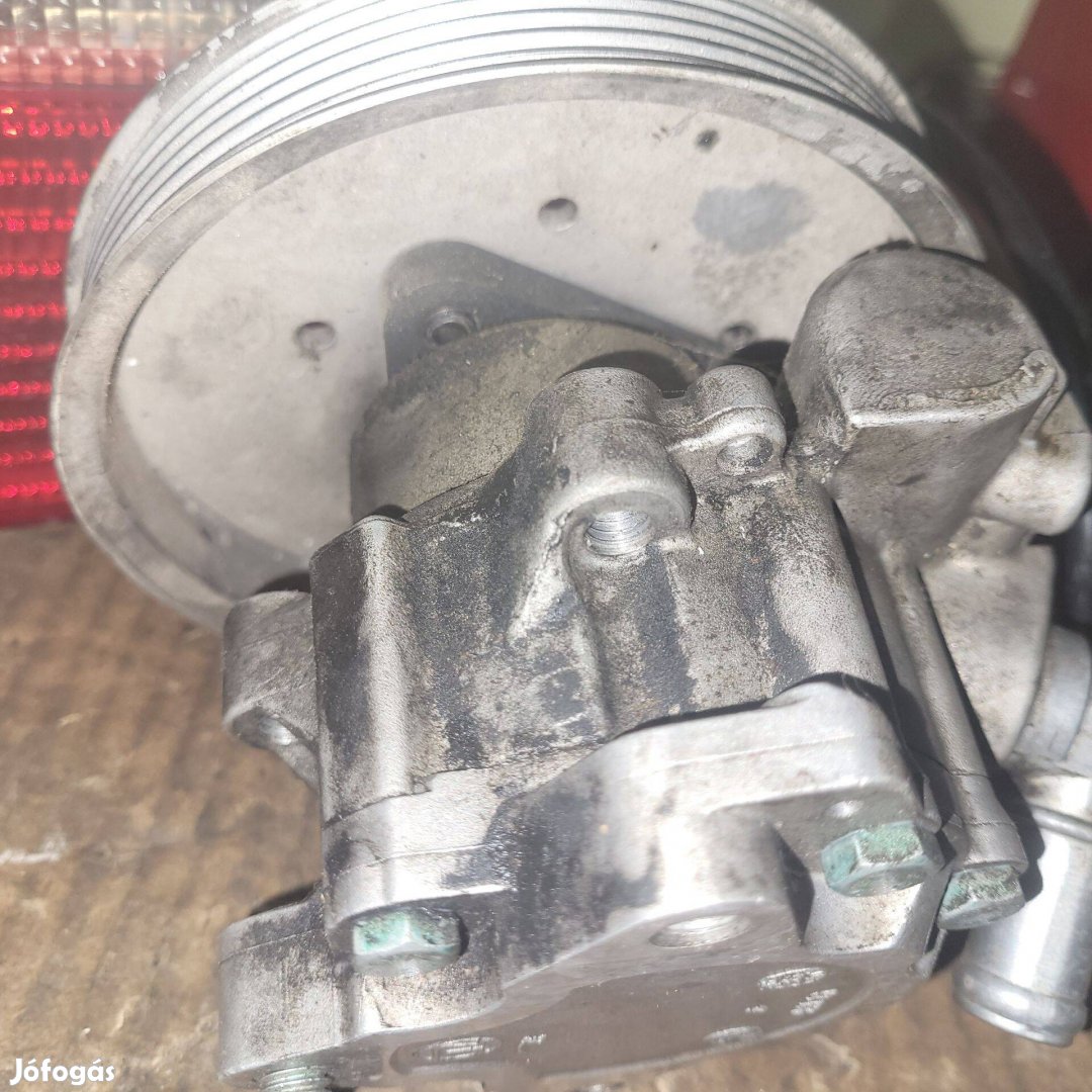 Vw audi 1,9 PDTDI szervó szivattyú 8D0 145 177 D