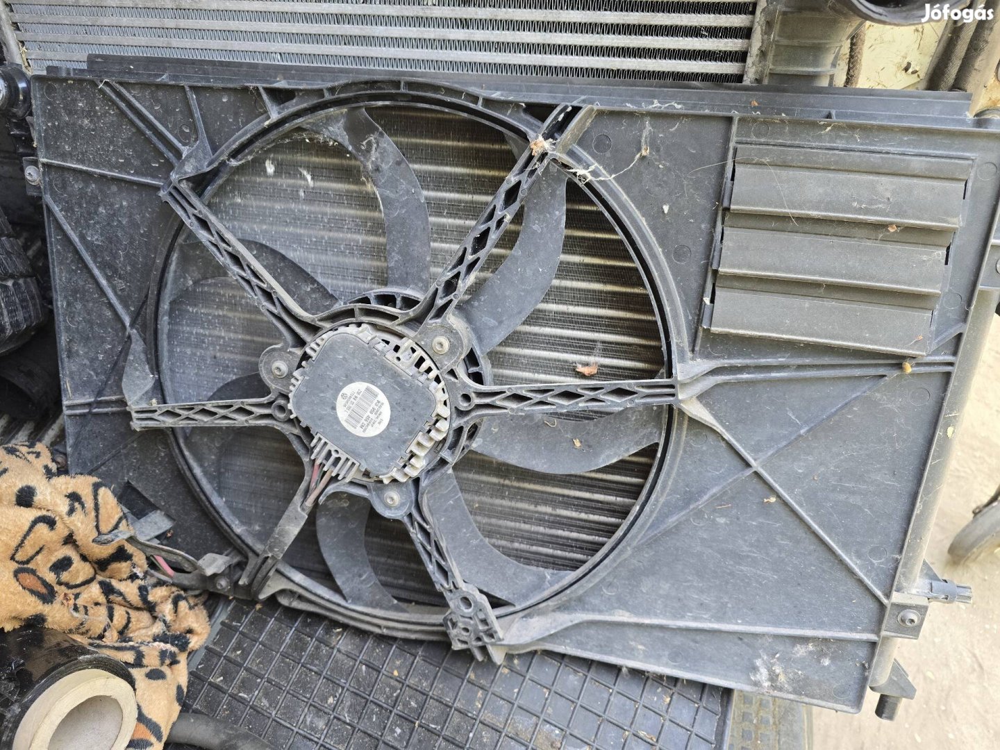 Vw-audi-seat-skoda 1KO hűtő ventilátor + keret