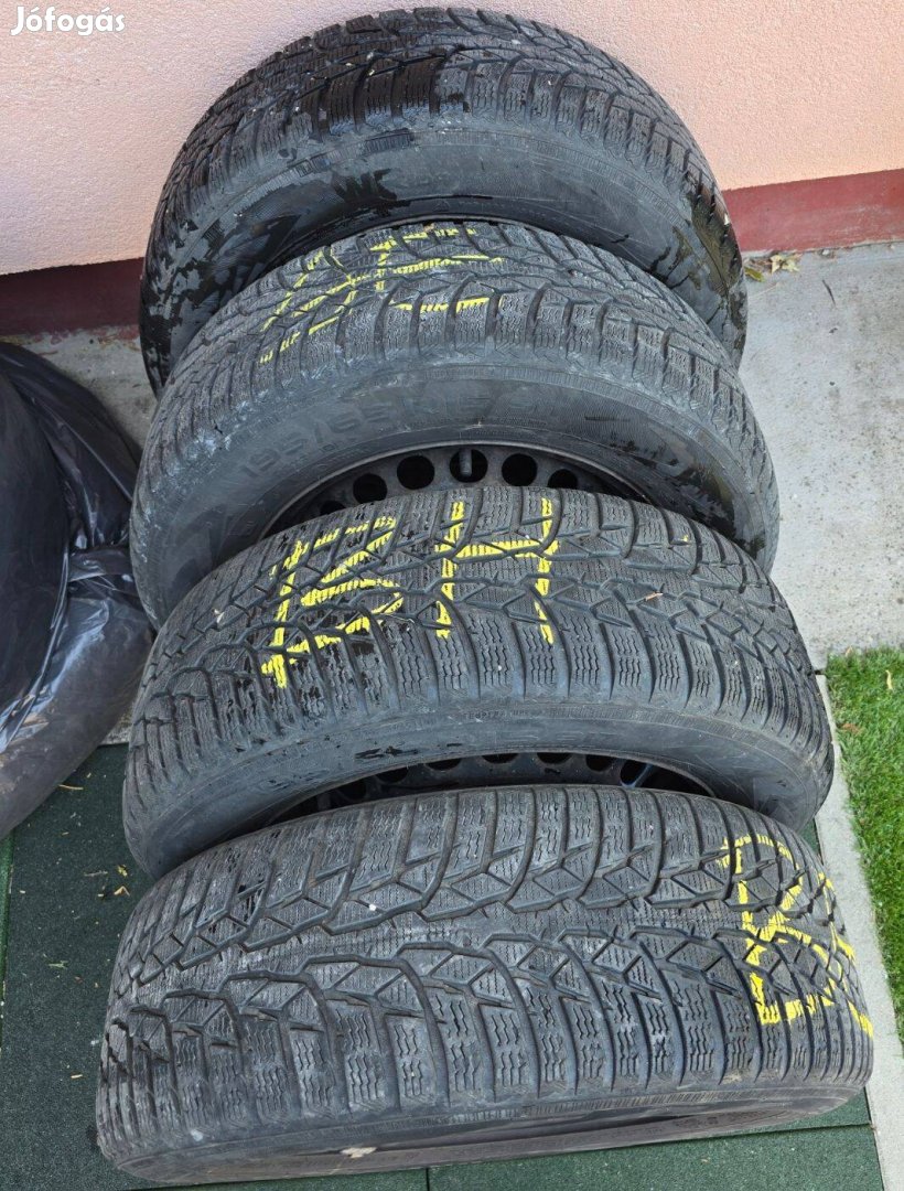 Vw felni garnitúra 5x112 195/65R15 Nokian D4 téligumival