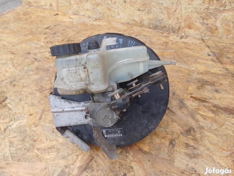 Vw golf 3 (1991-1998) Fékrásegítő