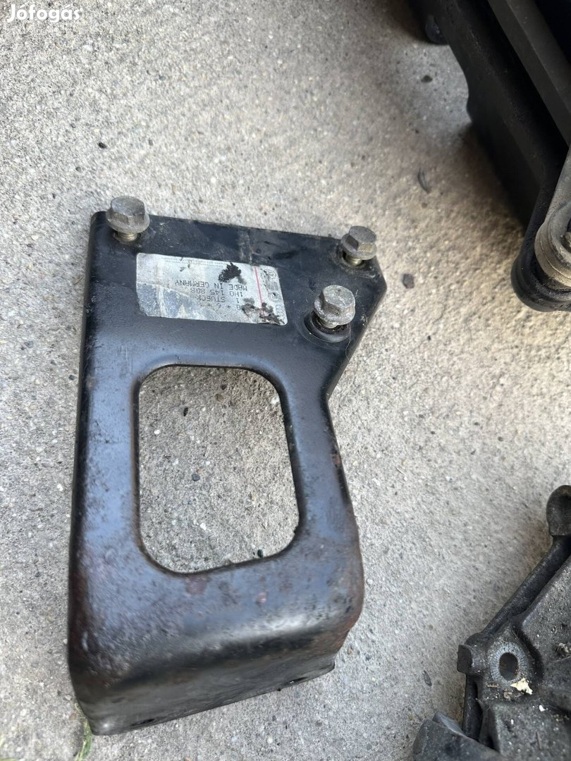 Vw golf 3 tdi intercooler konzol