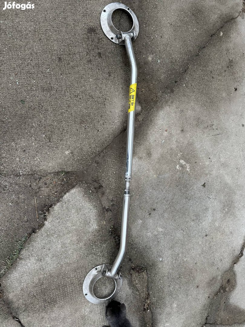 Vw golf 3 torony merevitő