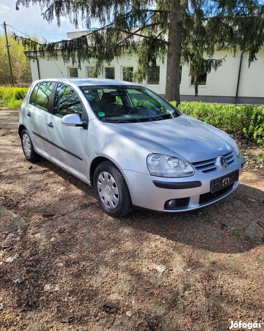 Vw golf 5 alkatrészek 