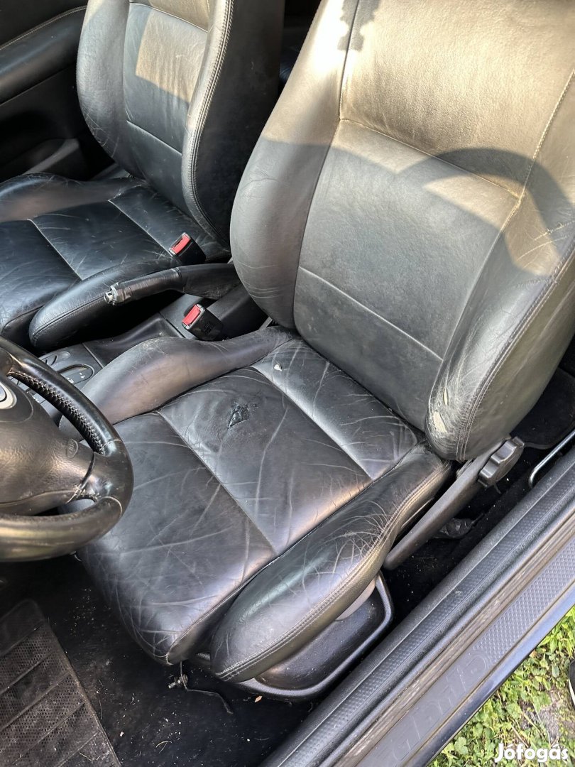 Vw golf cabrio bőr ülésszett