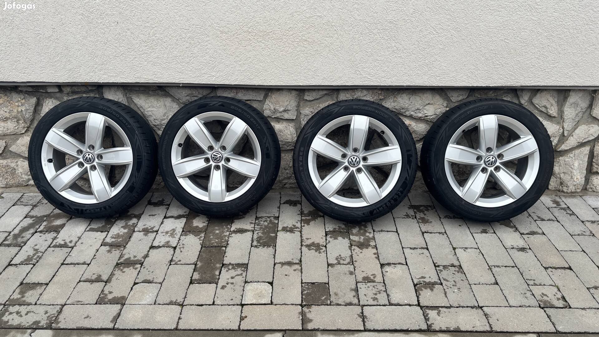 Vw gyár 17-es új alufelni,új(dot:2024)Nokian nyári gumikkal!!