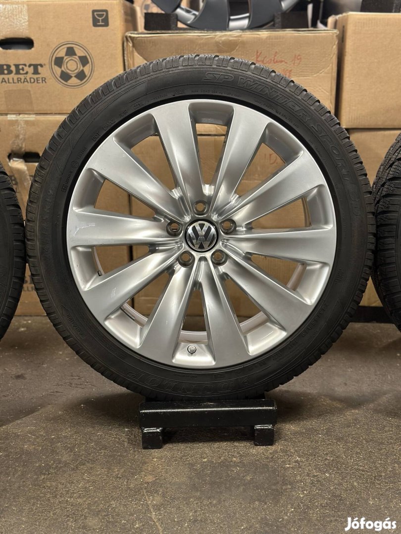 Vw gyari 19 zoll alufelnik téli gumikkal 5x112