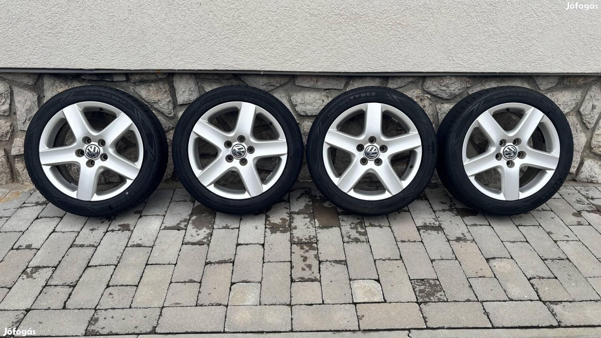Vw gyári 7Jx17 alufelni,új nyári gumikkal(Dot:2024)