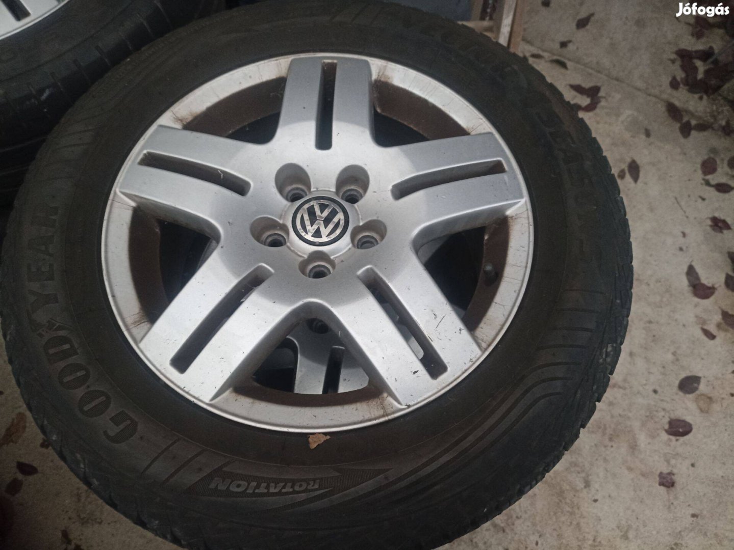 Vw gyári alufelni 5x100 r15