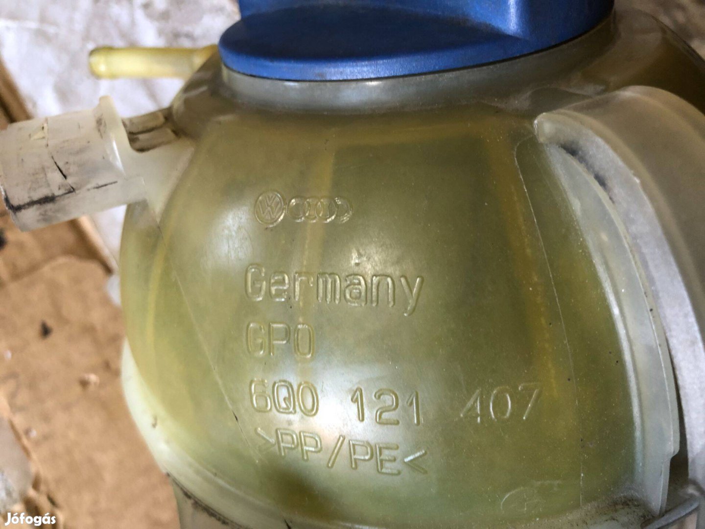 Vw kiegyenlítő tartály 6Q0 121 407