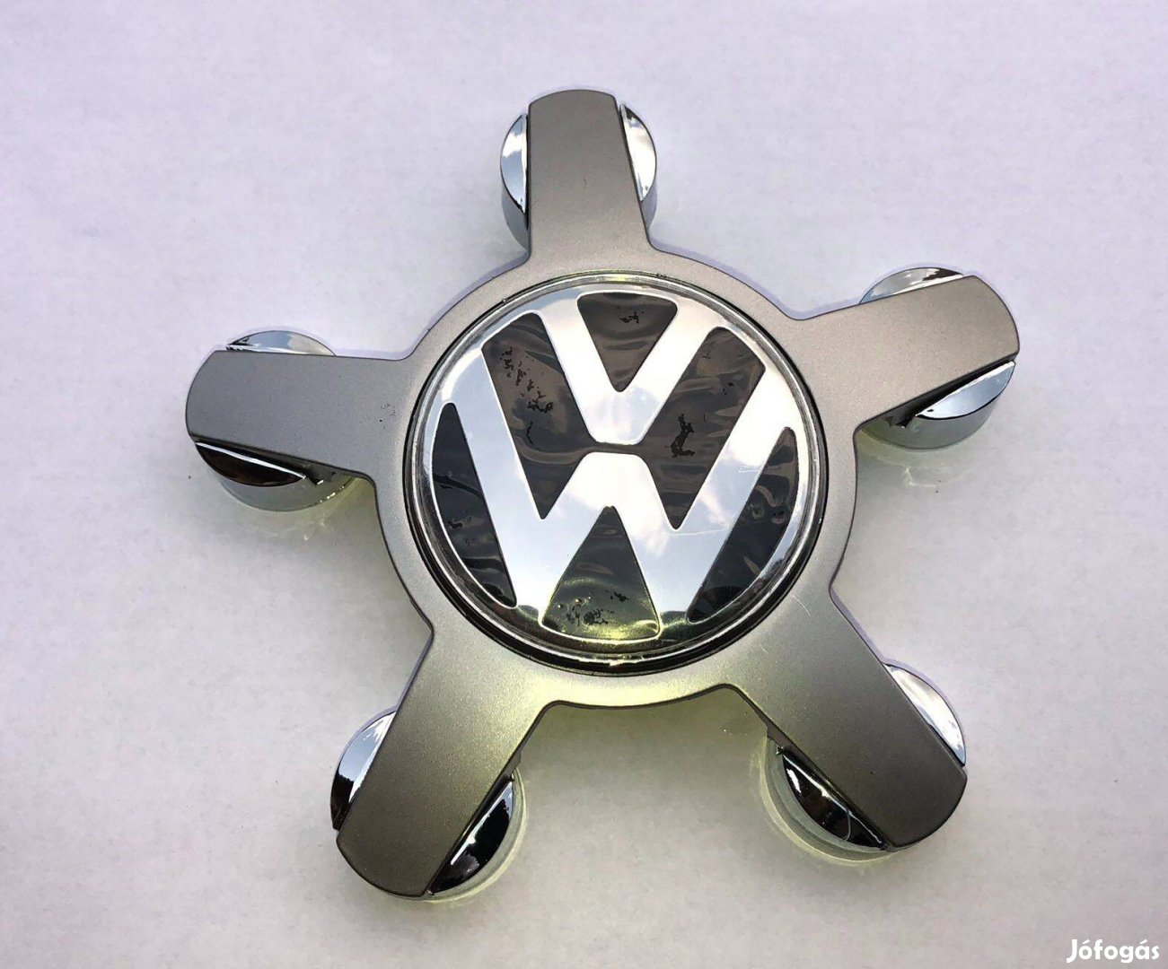Vw öntapadós 6.5cm embléma alumínium