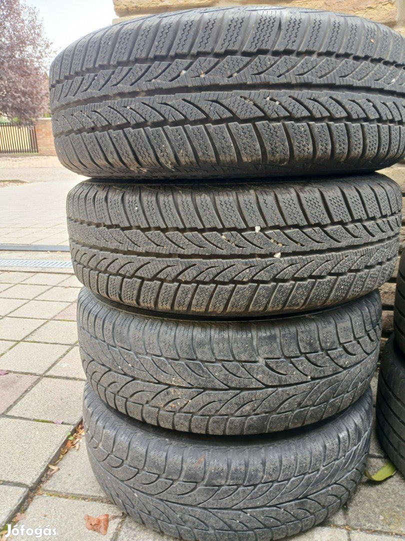 Vw passat,golf 5x112 felni téli gumival 2db újszerű másik kettő 60%