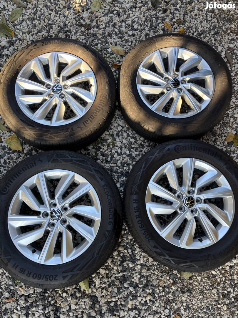 Vw t cross taigo 6x16 et35 5x100 gyari alufelni