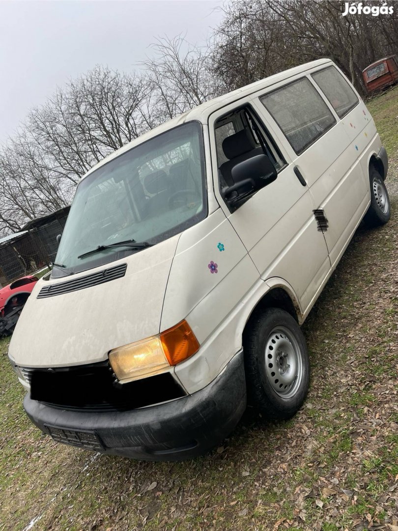 Vw transporter t4 2,5 Tdi alkatresz