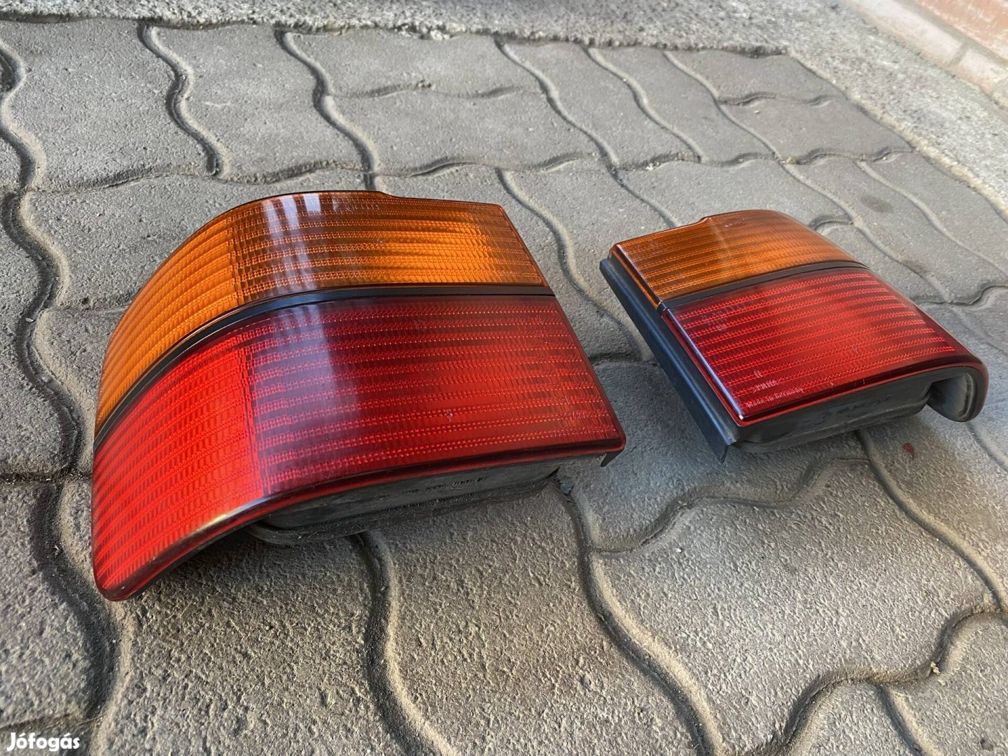 Vw vento gyári hátsó lámpa